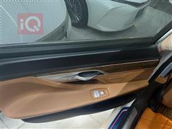 بي ام دبليو الفئة 7